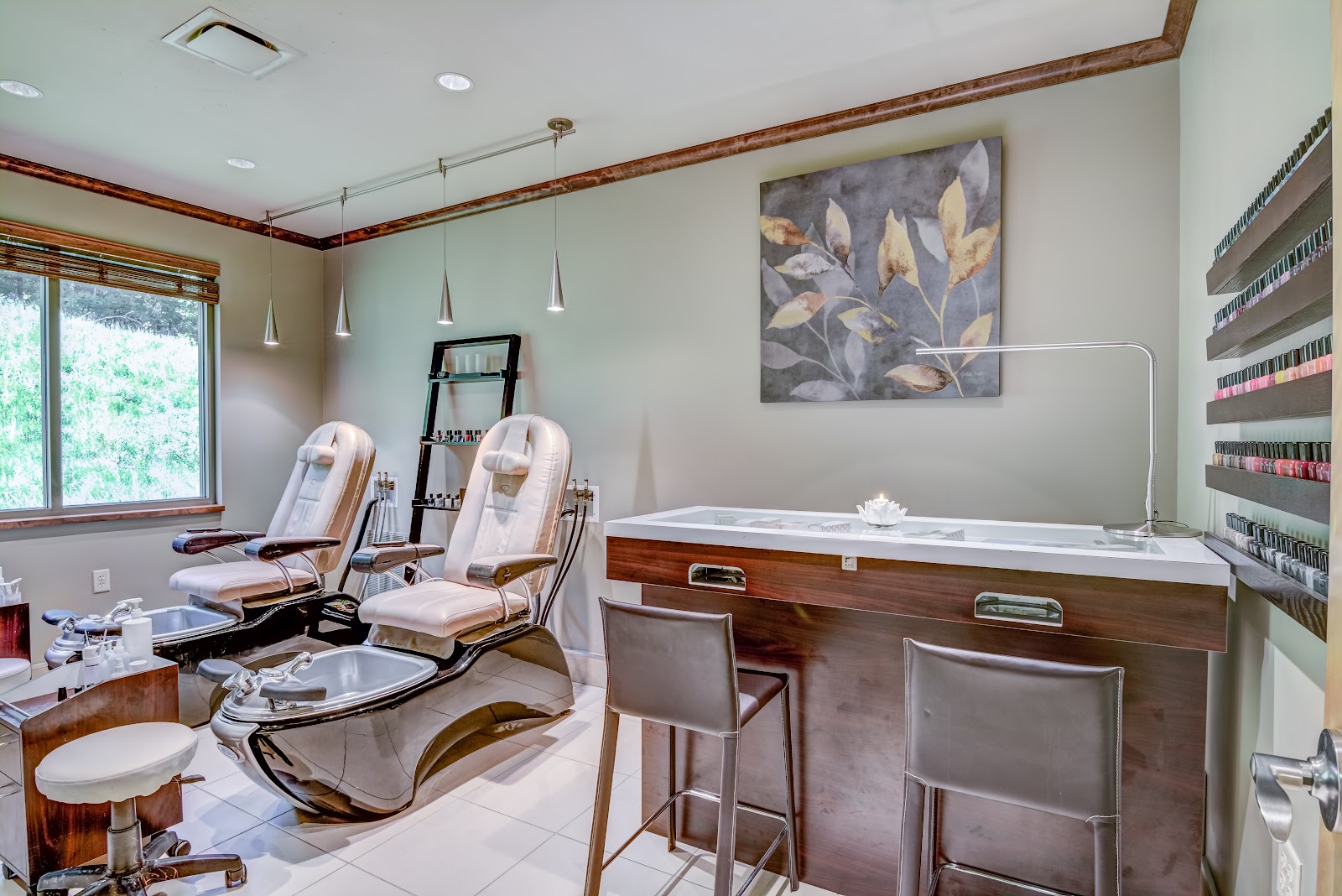 Lotus Spa Eau Claire nail photo 2